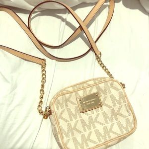 Michael Kors Cross Body Bag